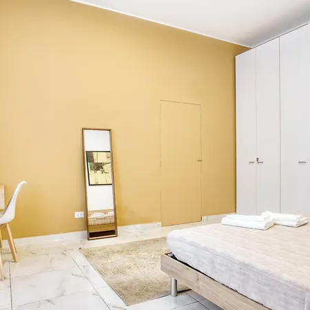 דירה Sarpi56; New 2 Bd In Sempione District *