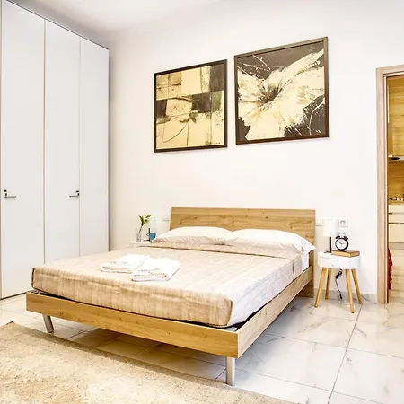 Sarpi56; New 2 Bd In Sempione District דירה
